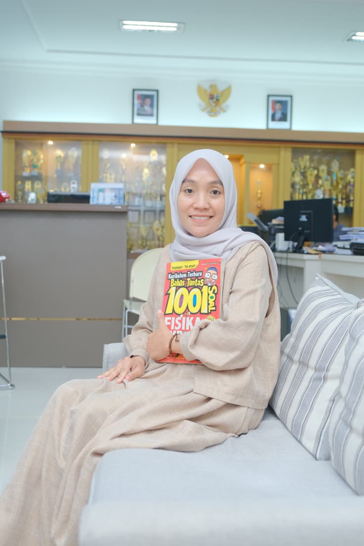 Foto Isni Ralda, M.Pd