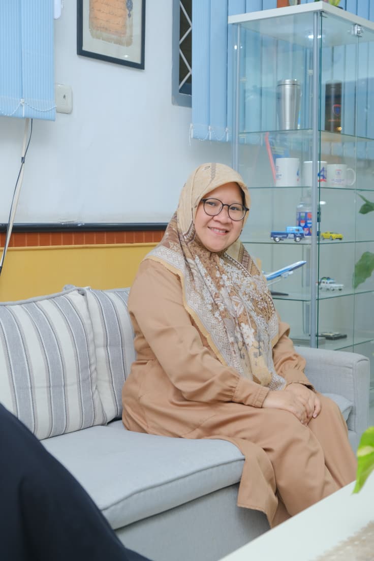 Foto Sri Ekawati, M.Pd