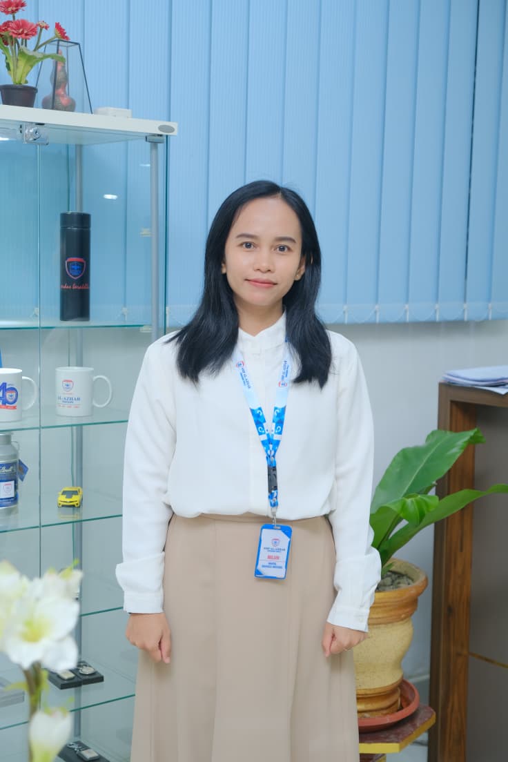 Foto Niluh Putu Eka, M.Pd